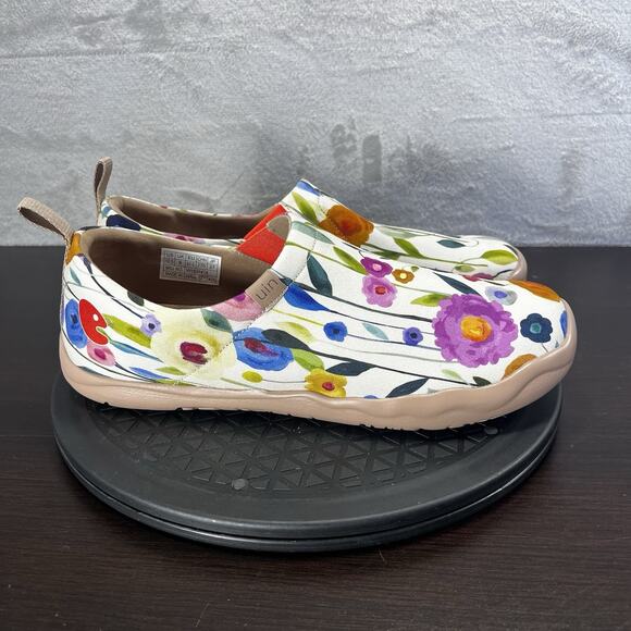 UIN Womens Size 10.5 RICH BLOOMS TOLEDO Slip On Shoes Canvas Casual Loafer - Picture 1 of 10